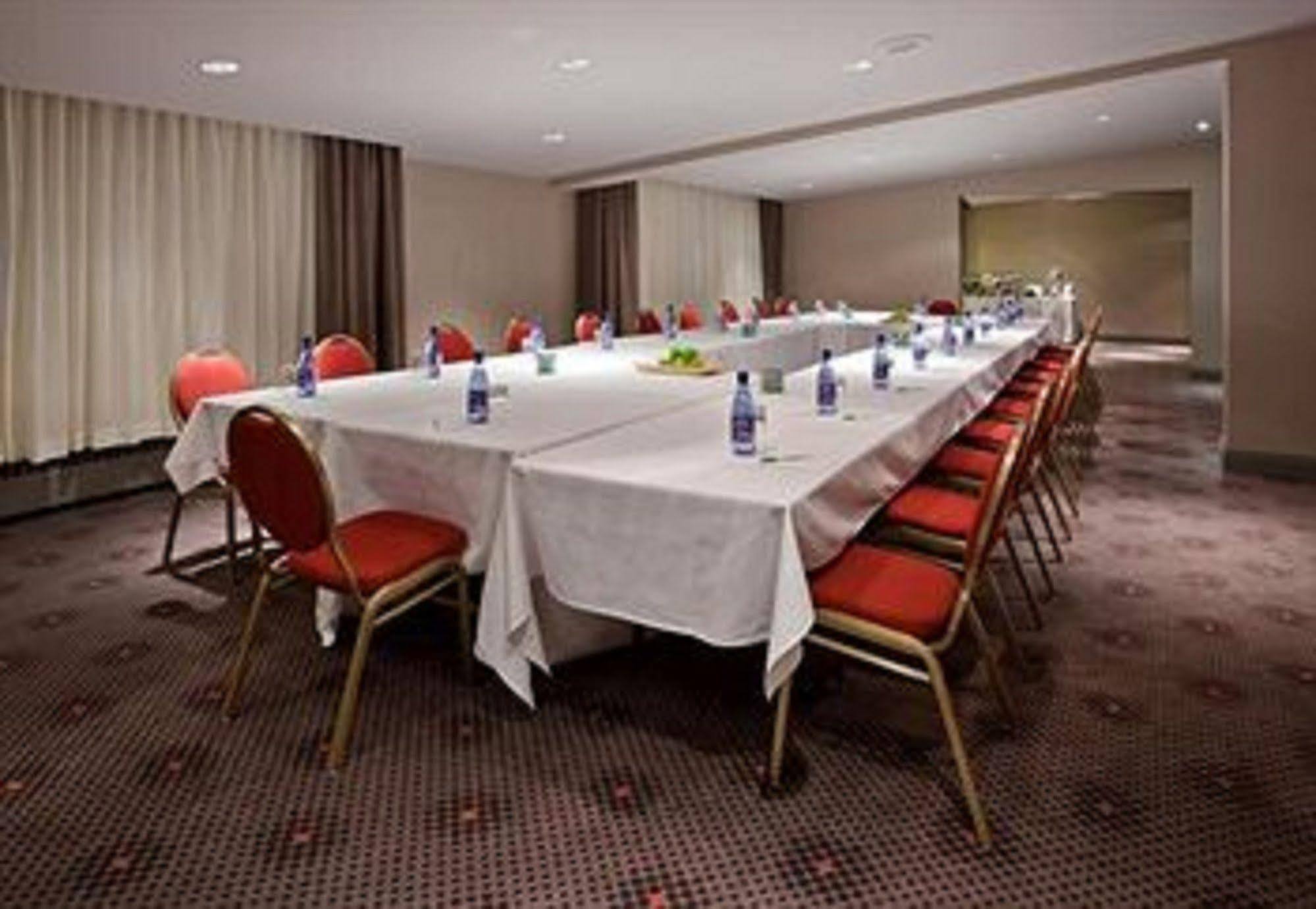Holiday Inn Toronto Airport East By Ihg Negocio foto